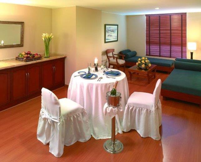 Hotel Estelar Suites Jones Bogotá Zimmer foto