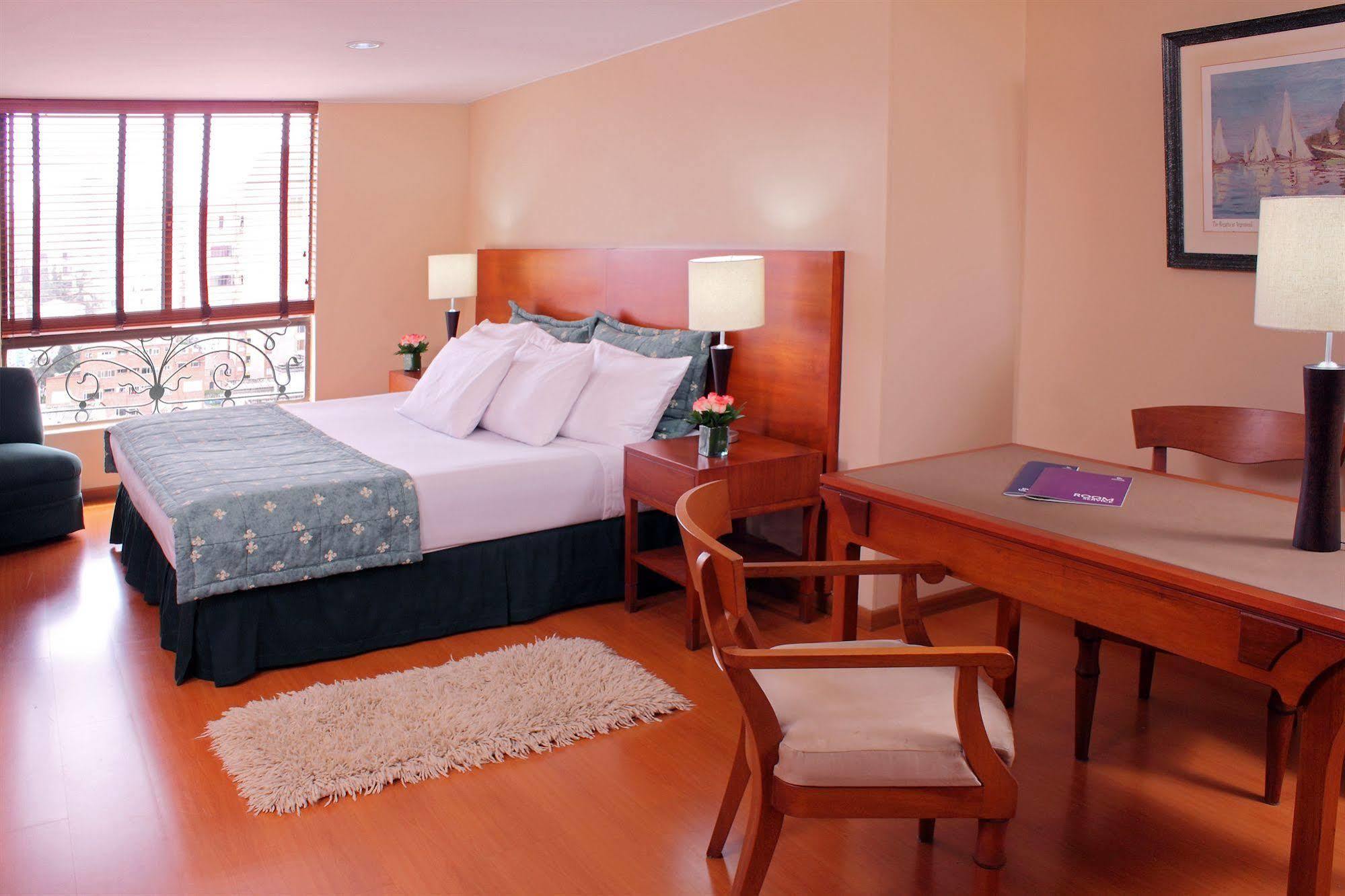 Hotel Estelar Suites Jones Bogotá Zimmer foto